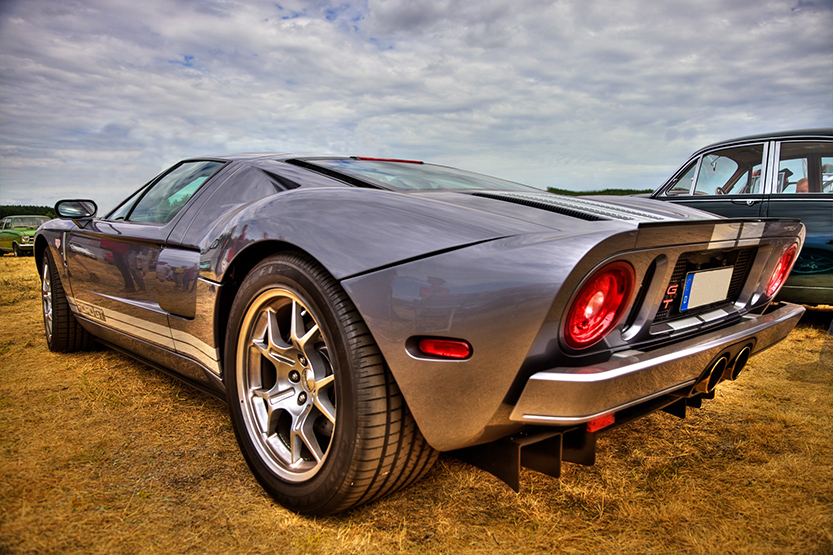 Ford GT auf Oldtimertreffen